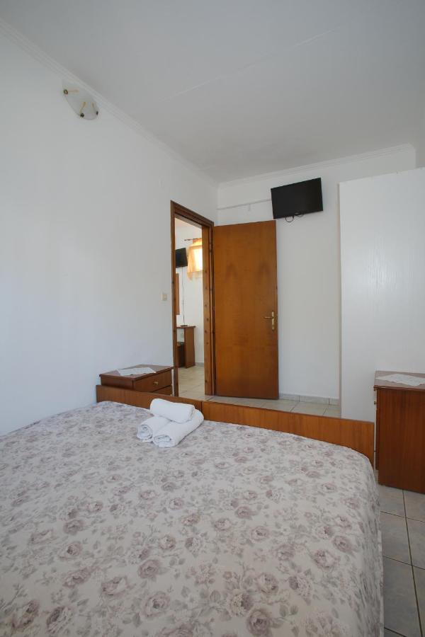Golden View Studios Chrisi Ammoudia Exterior foto